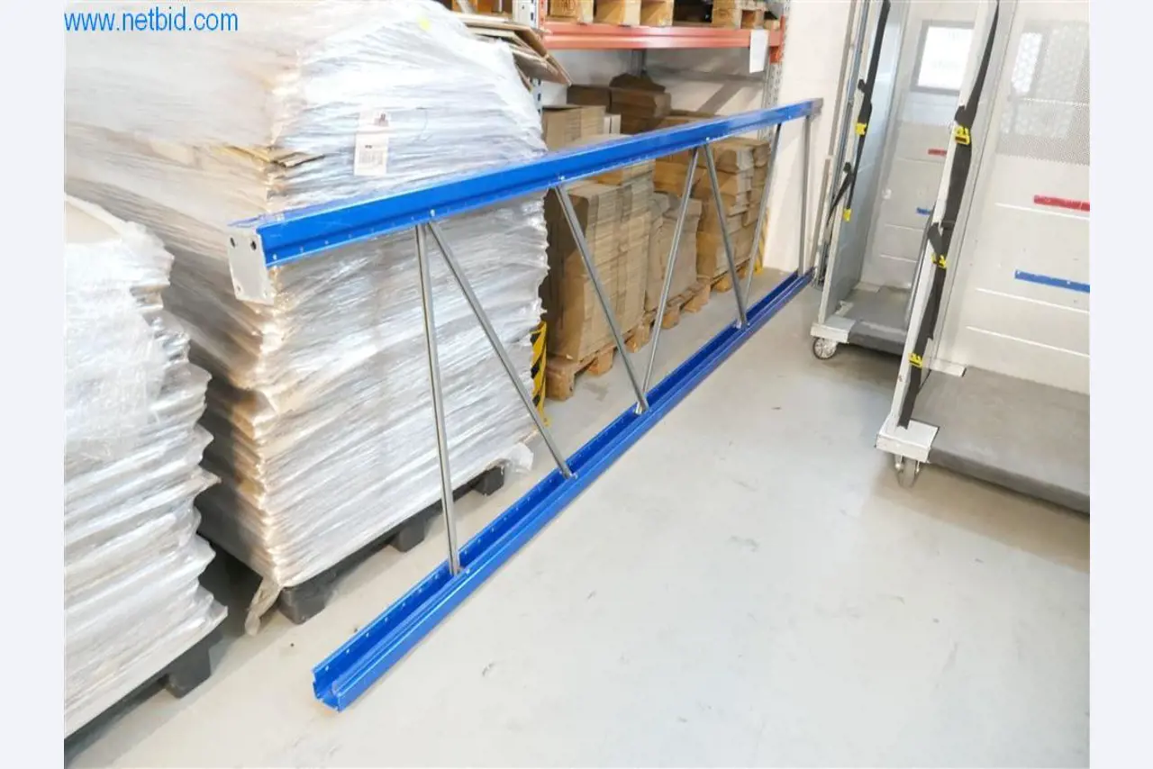 Bedrijfs- en kantooruitrusting-6