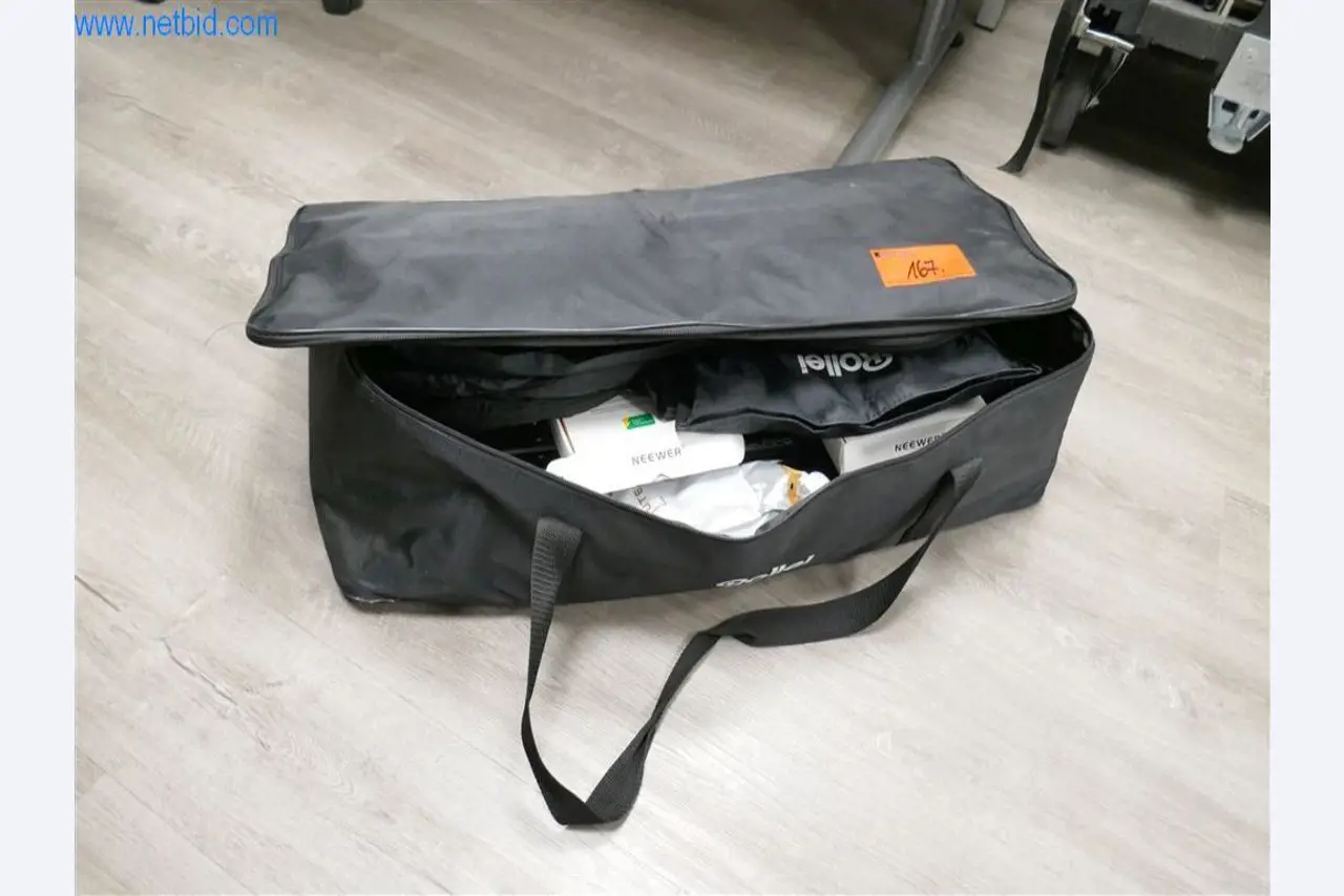 Bedrijfs- en kantooruitrusting-1