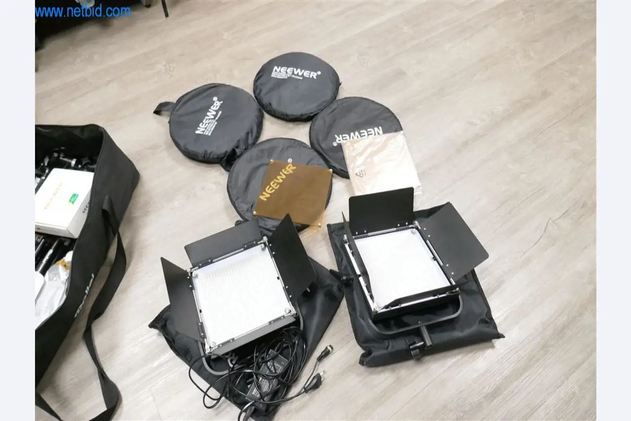 Bedrijfs- en kantooruitrusting-3