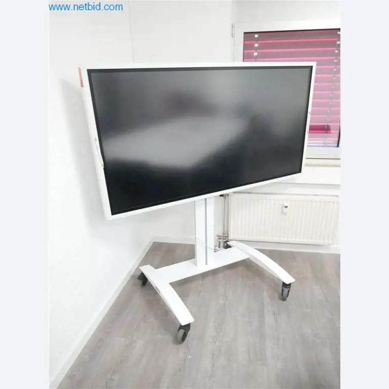 Bedrijfs- en kantooruitrusting-1