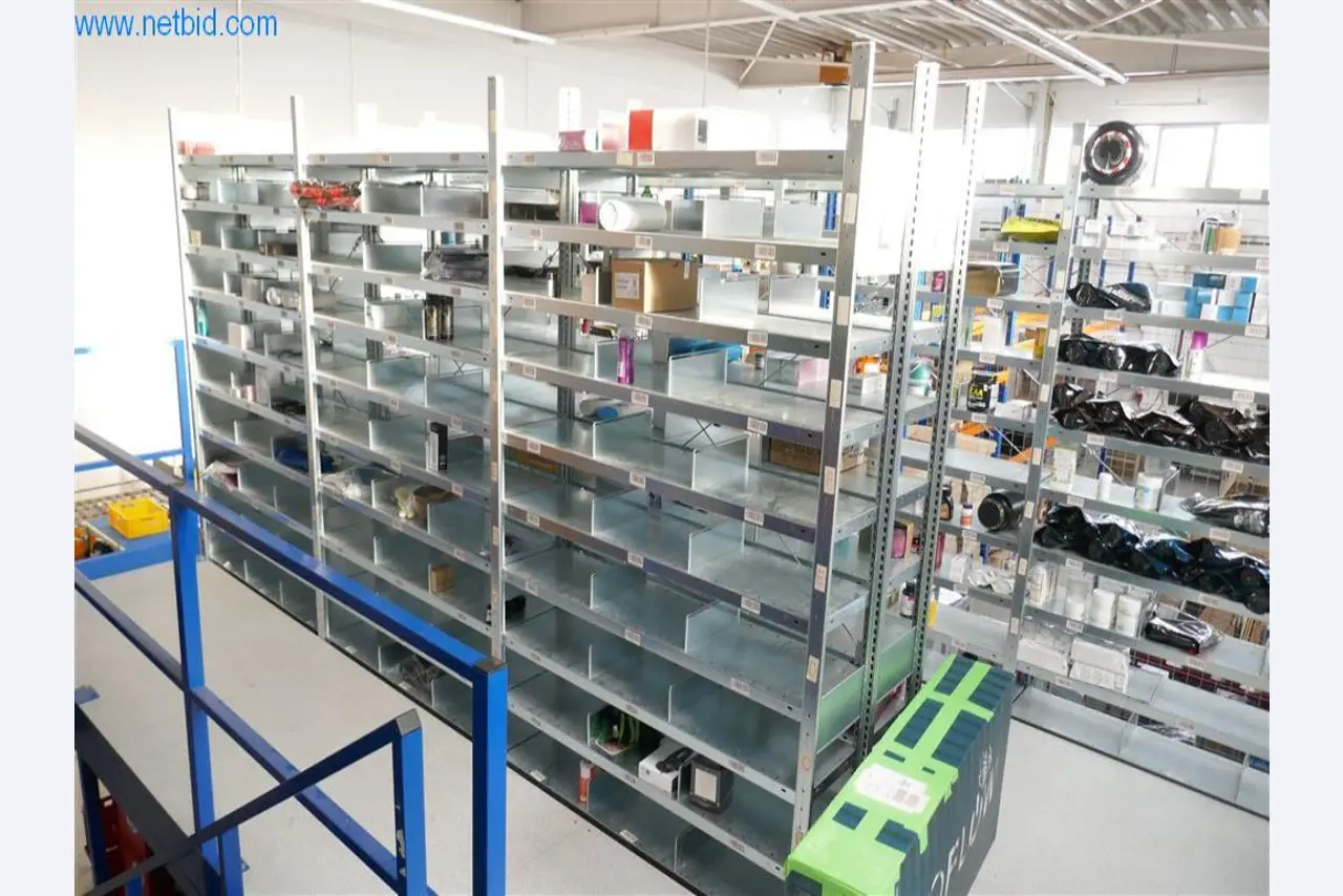 Bedrijfs- en kantooruitrusting-12