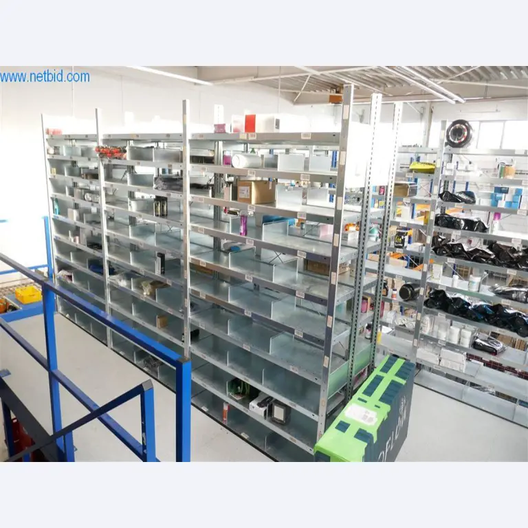 Bedrijfs- en kantooruitrusting-12