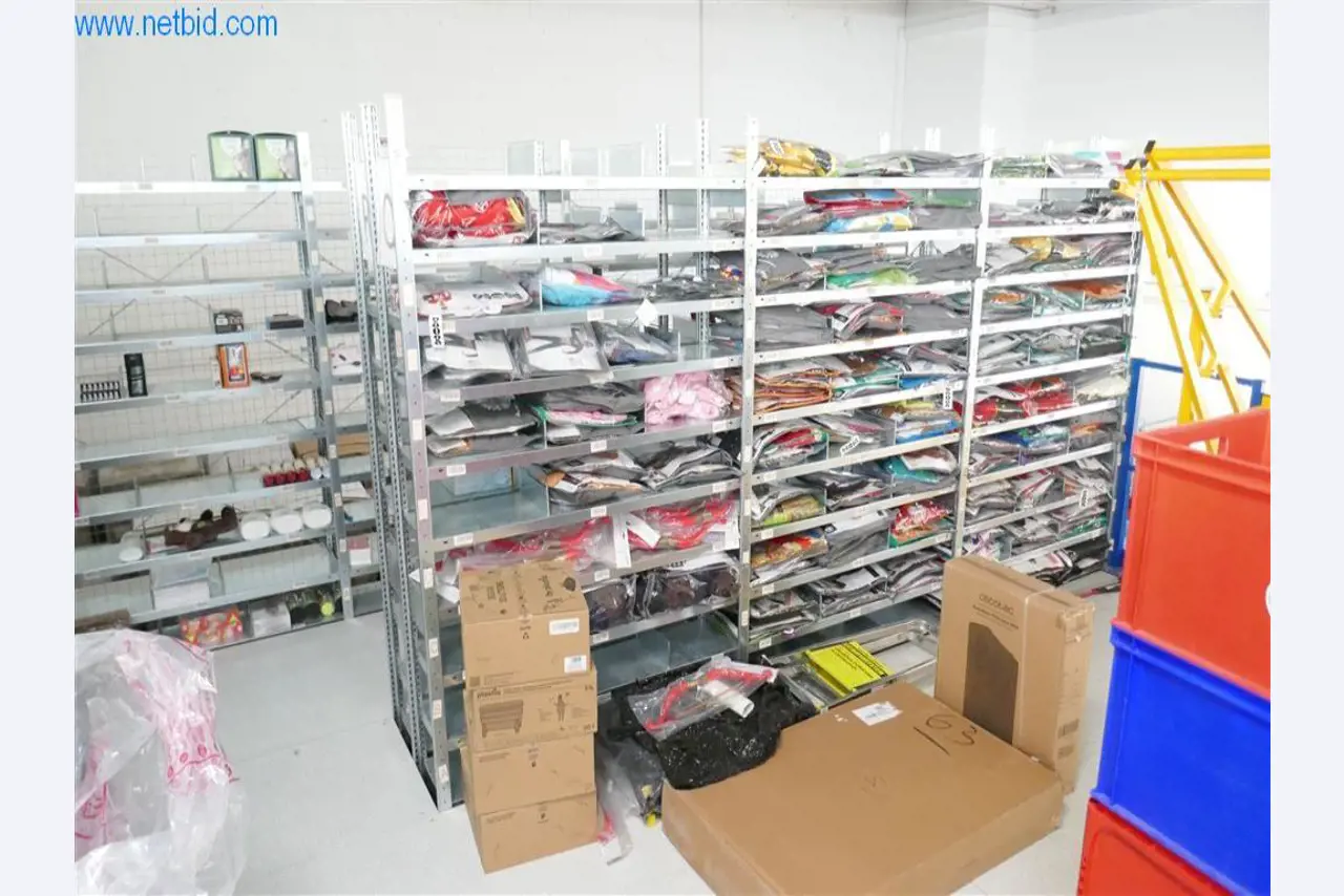 Bedrijfs- en kantooruitrusting-9