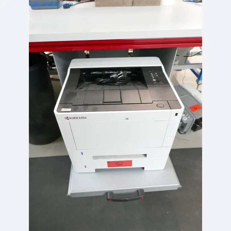 Bedrijfs- en kantooruitrusting-1