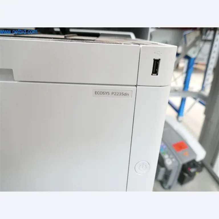 Bedrijfs- en kantooruitrusting-2