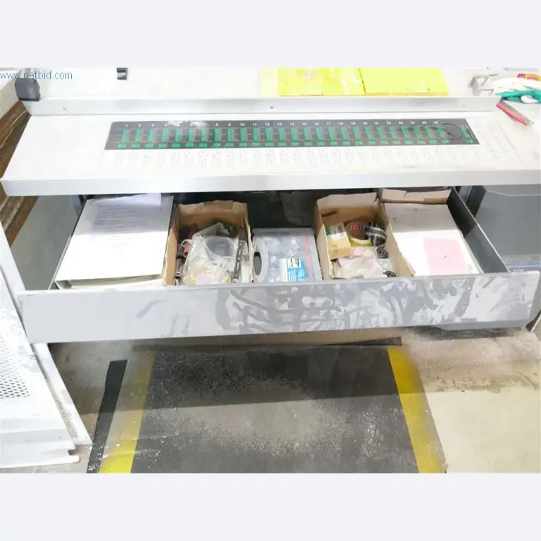 Delovna in pisarniška oprema, obratna sredstva in vozni park tiskarne-24