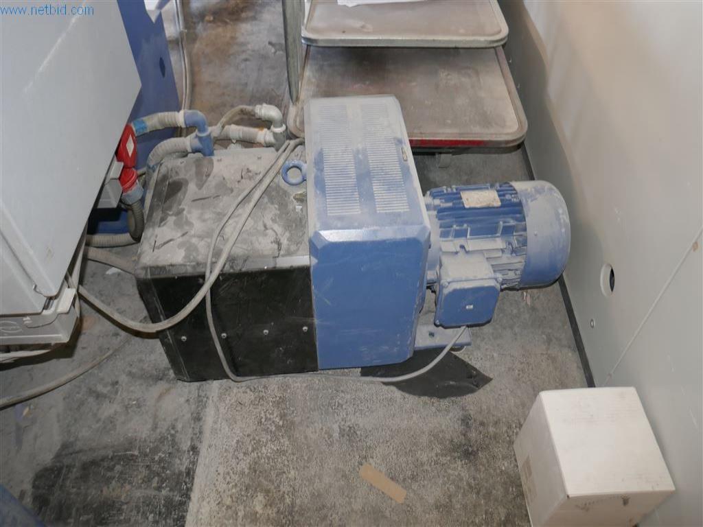 Equipos operativos y de oficina, activos circulantes y flota de vehículos de una imprenta-17