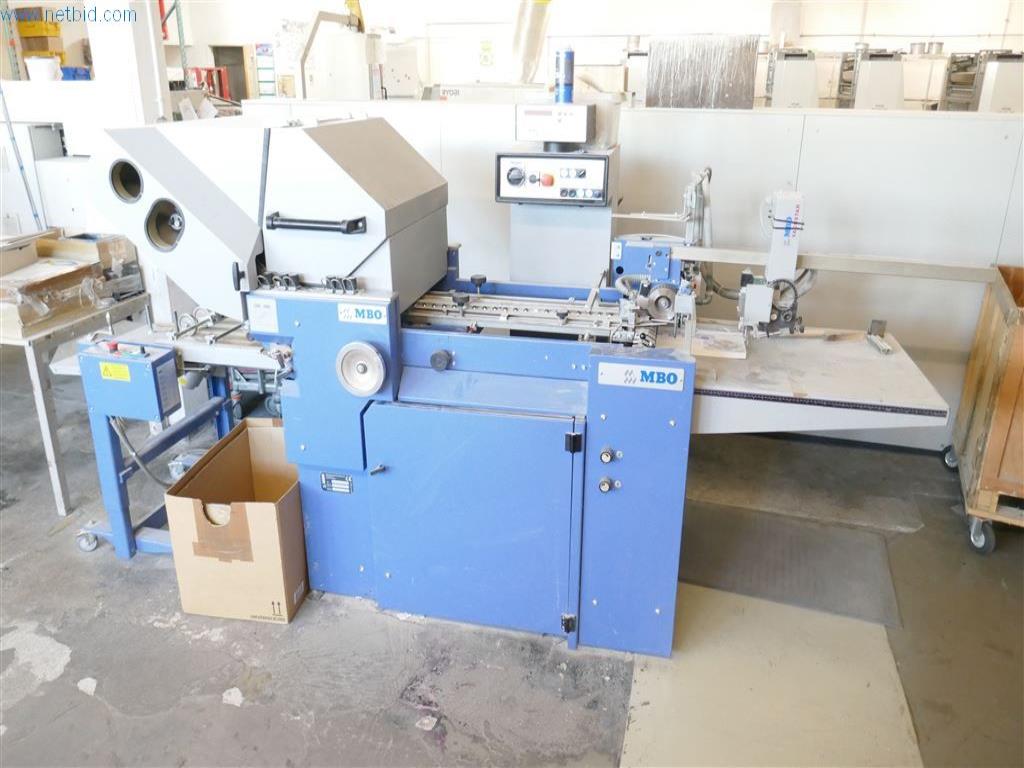 Equipos operativos y de oficina, activos circulantes y flota de vehículos de una imprenta-7