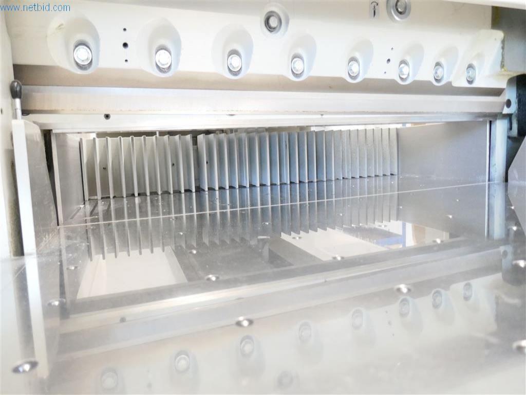 Equipos operativos y de oficina, activos circulantes y flota de vehículos de una imprenta-4