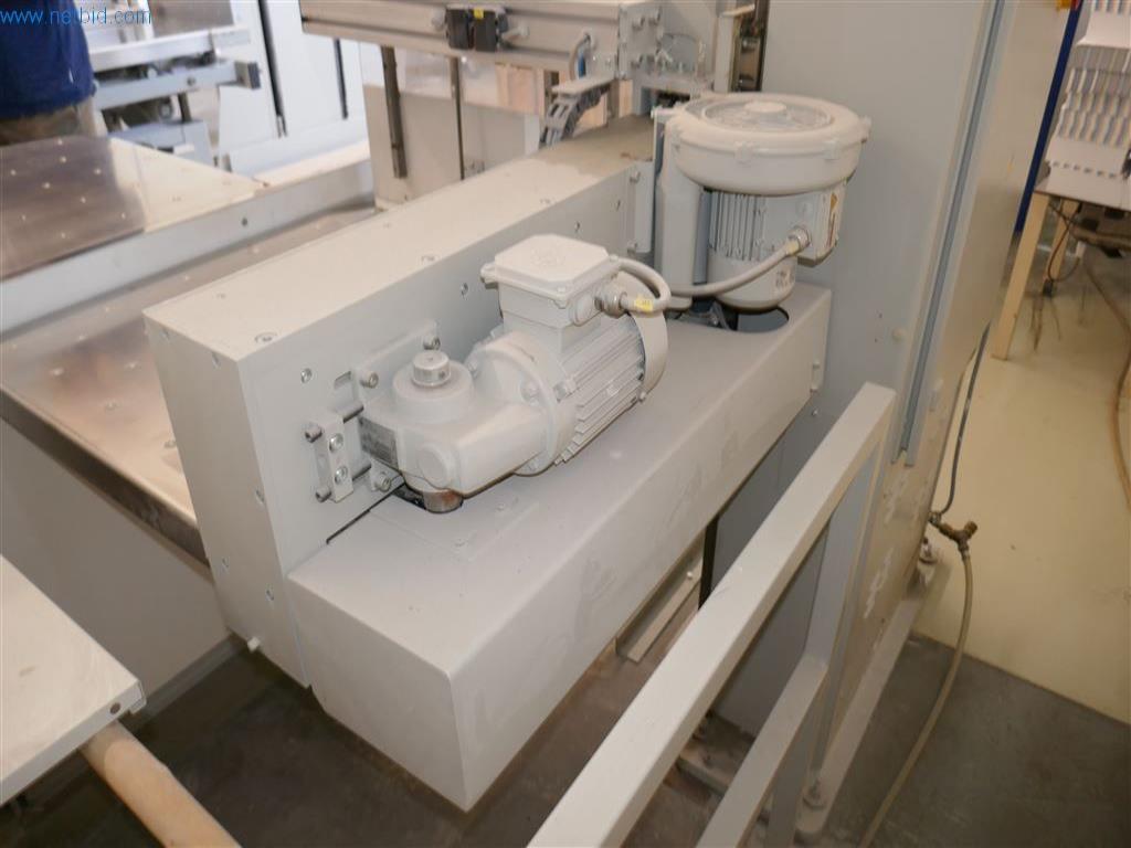 Equipos operativos y de oficina, activos circulantes y flota de vehículos de una imprenta-3