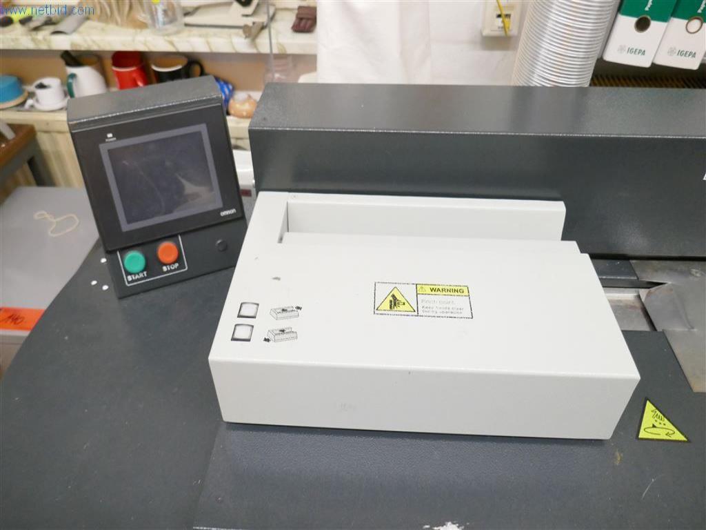 Equipos operativos y de oficina, activos circulantes y flota de vehículos de una imprenta-2