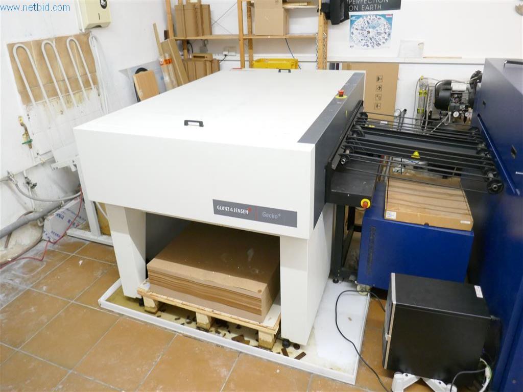 Equipement, fonds de roulement et parc de véhicules d'une imprimerie-11