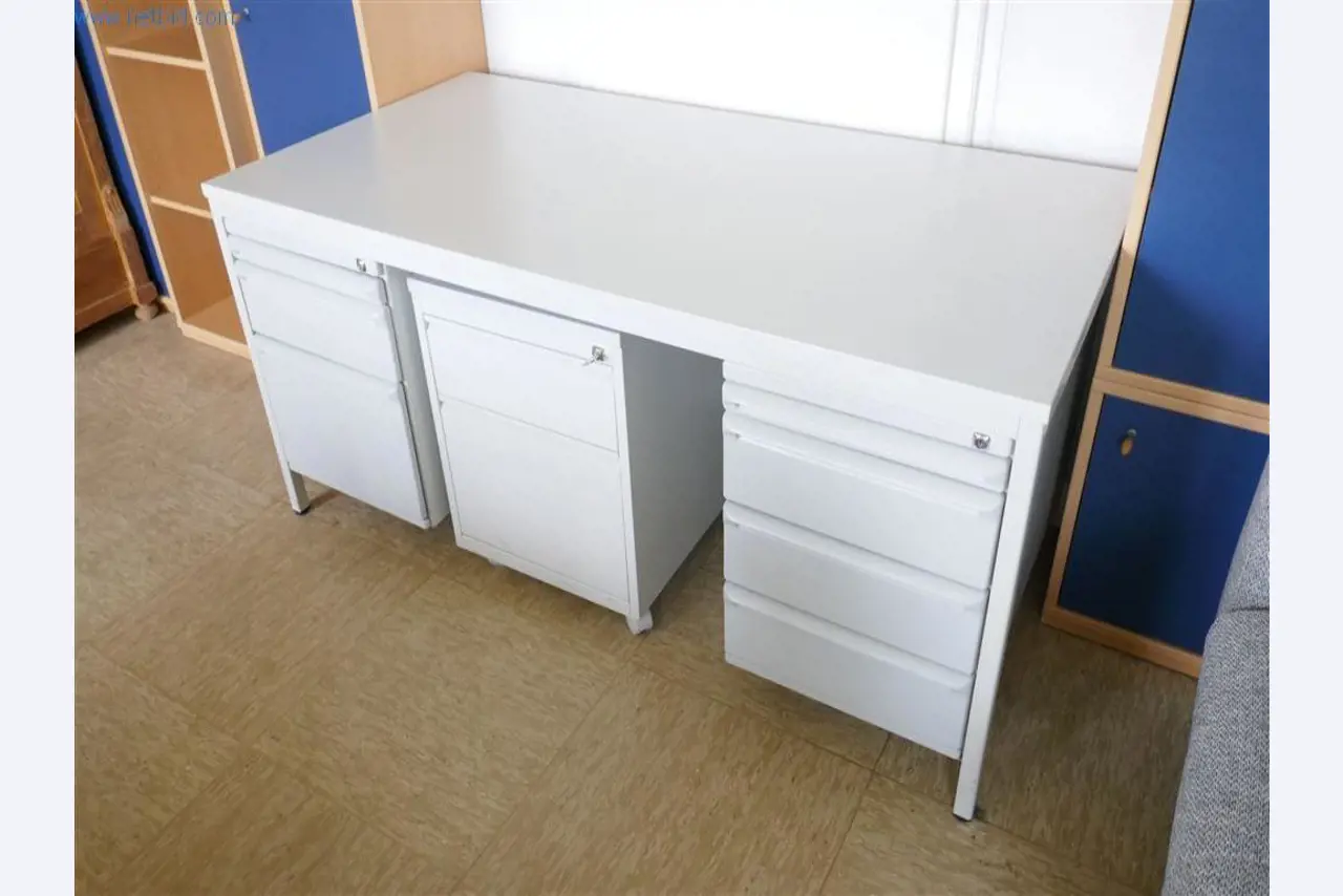 Provozní a kancelářské vybavení, oběžný majetek a vozový park tiskárny-3