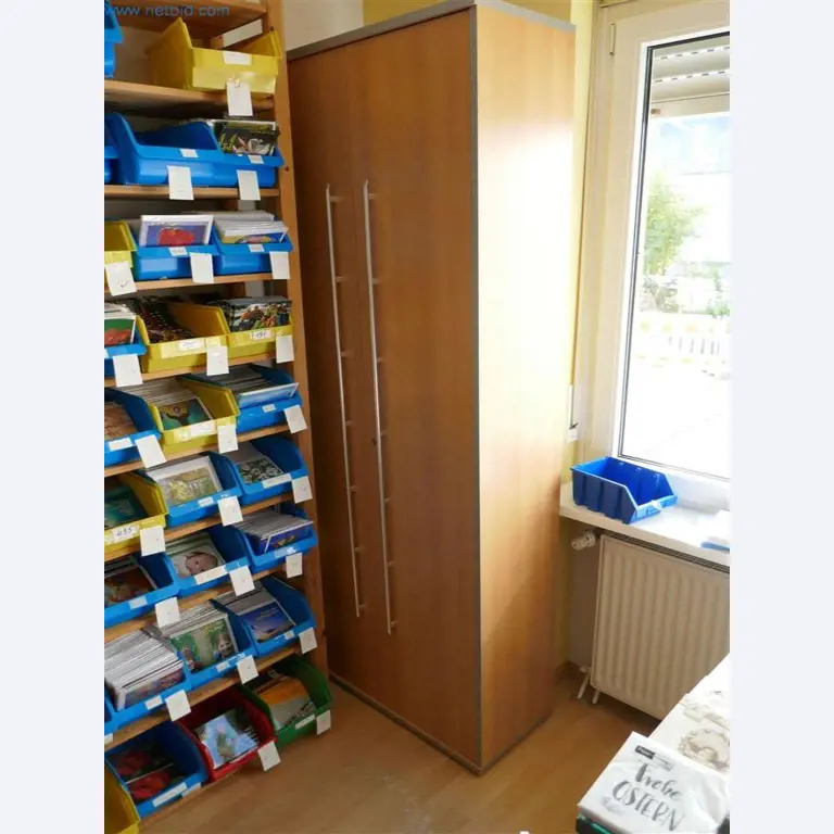 Sprzęt operacyjny i biurowy, aktywa obrotowe i flota pojazdów firmy poligraficznej-2