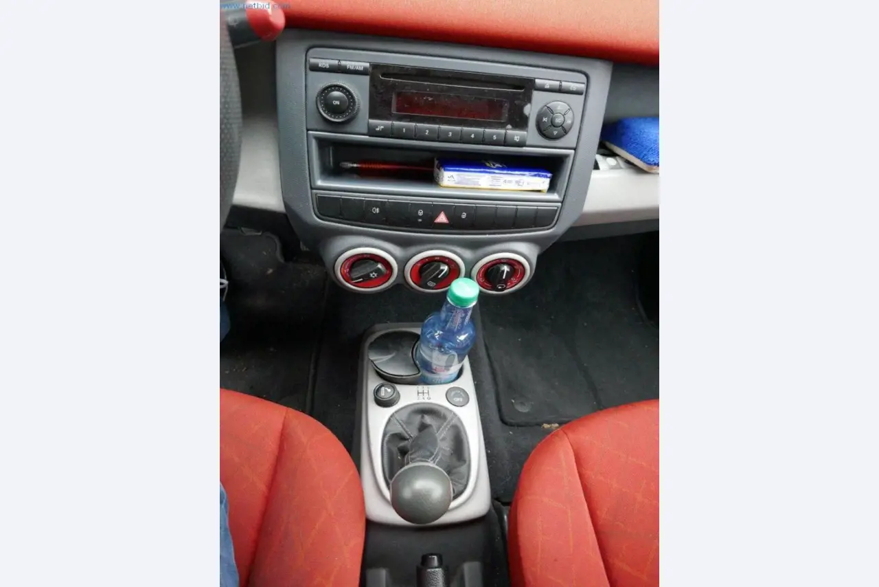 Provozní a kancelářské vybavení, oběžný majetek a vozový park tiskárny-6