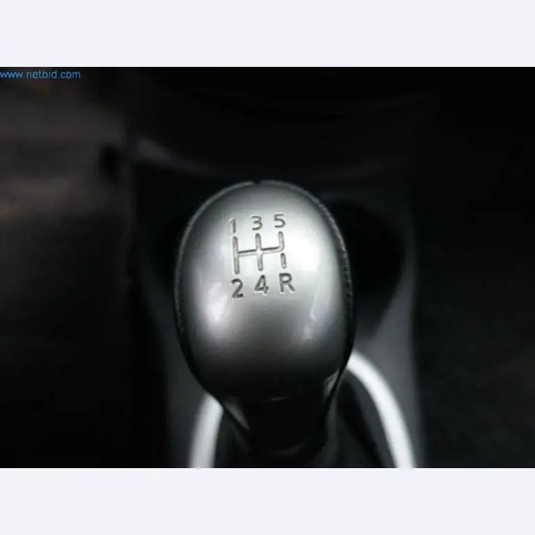 Delovna in pisarniška oprema, obratna sredstva in vozni park tiskarne-11