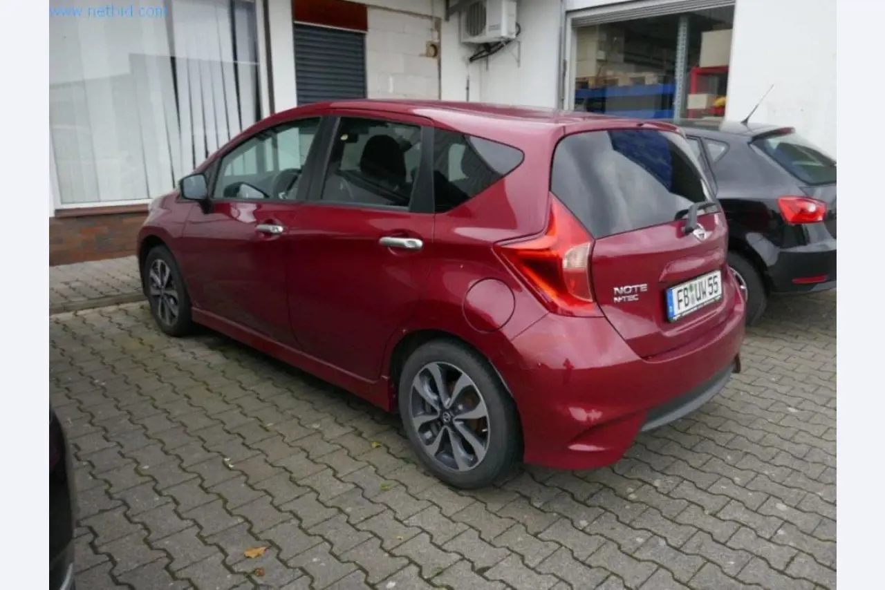 Delovna in pisarniška oprema, obratna sredstva in vozni park tiskarne-3