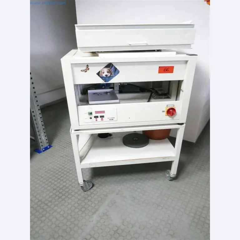 Bedrijfs- en kantooruitrusting, vlottende activa en wagenpark van een drukkerij-3