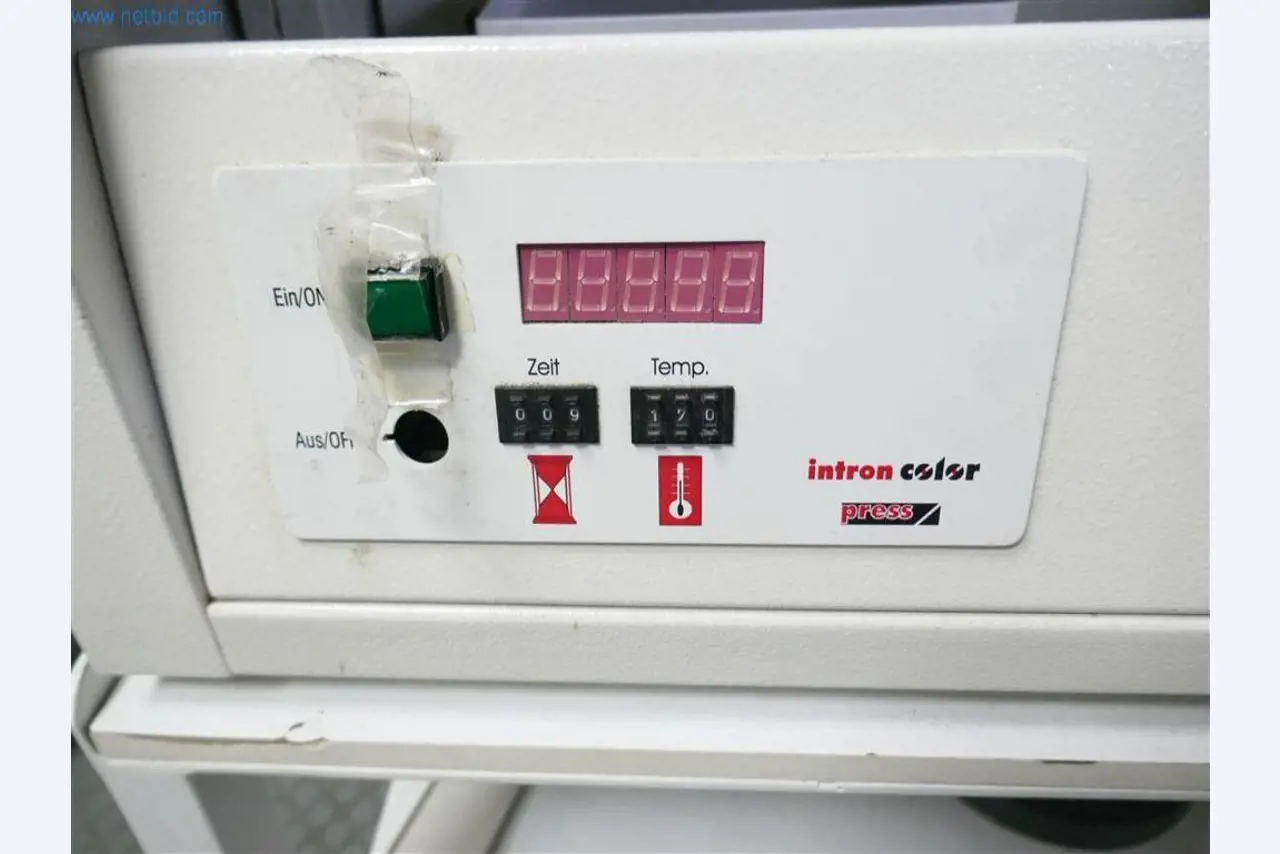 Bedrijfs- en kantooruitrusting, vlottende activa en wagenpark van een drukkerij-4