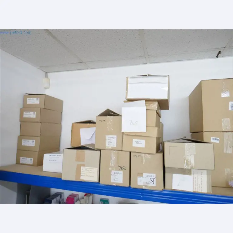 Bedrijfs- en kantooruitrusting, vlottende activa en wagenpark van een drukkerij-3