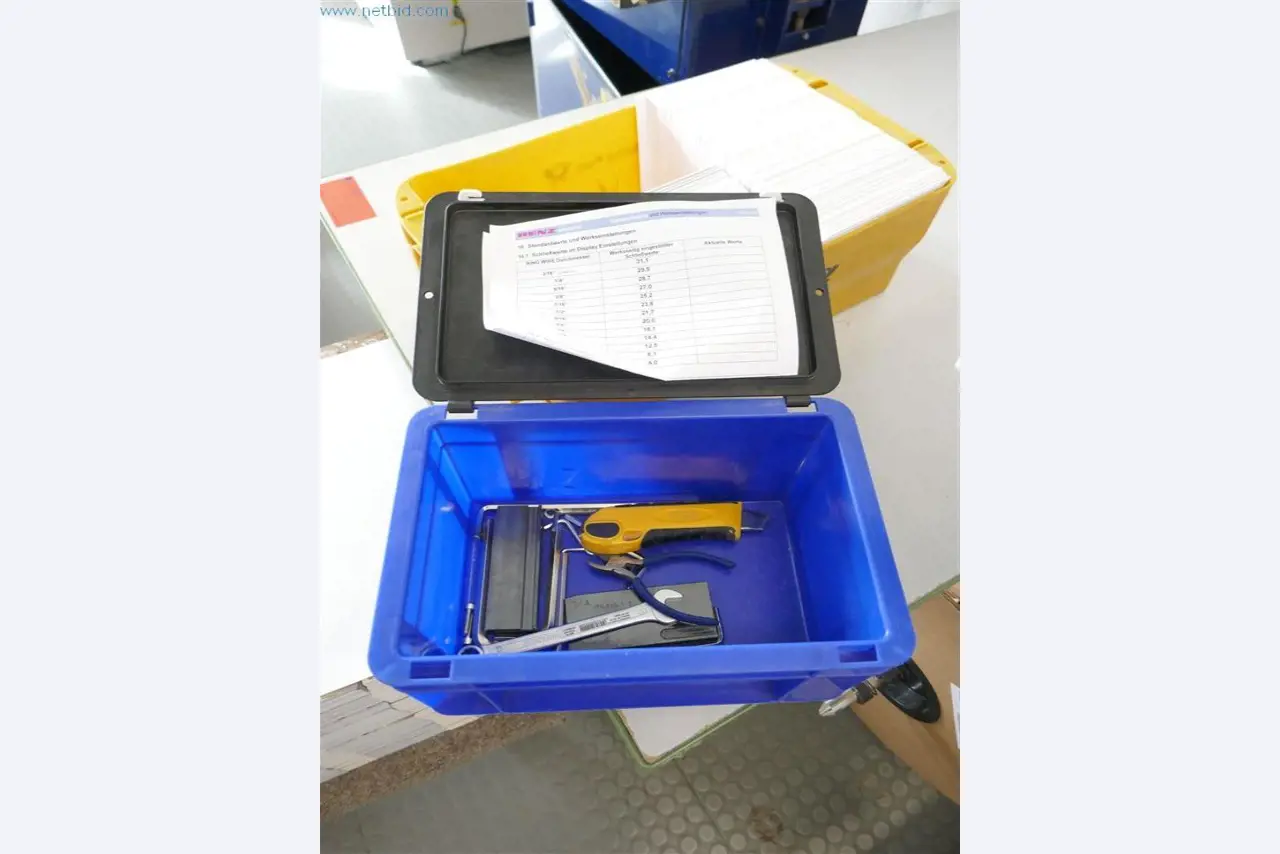 Equipamento operacional e de escritório, activos correntes e frota de veículos de uma empresa de impressão-5