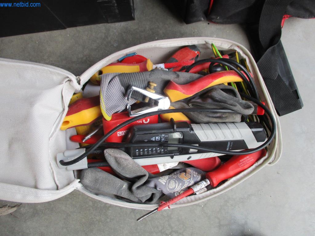 Pojazdy i maszyny ręczne-3