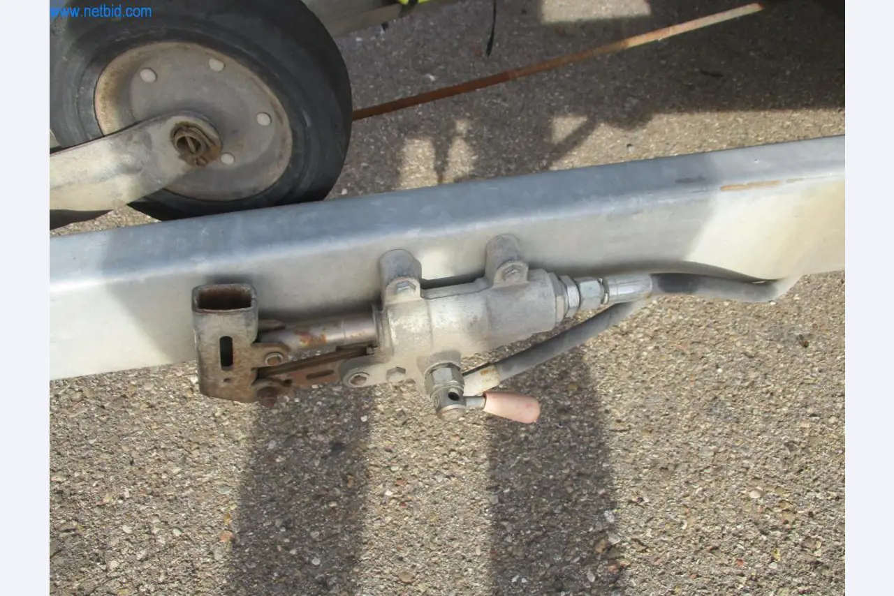 Vozila in ročni stroji-8