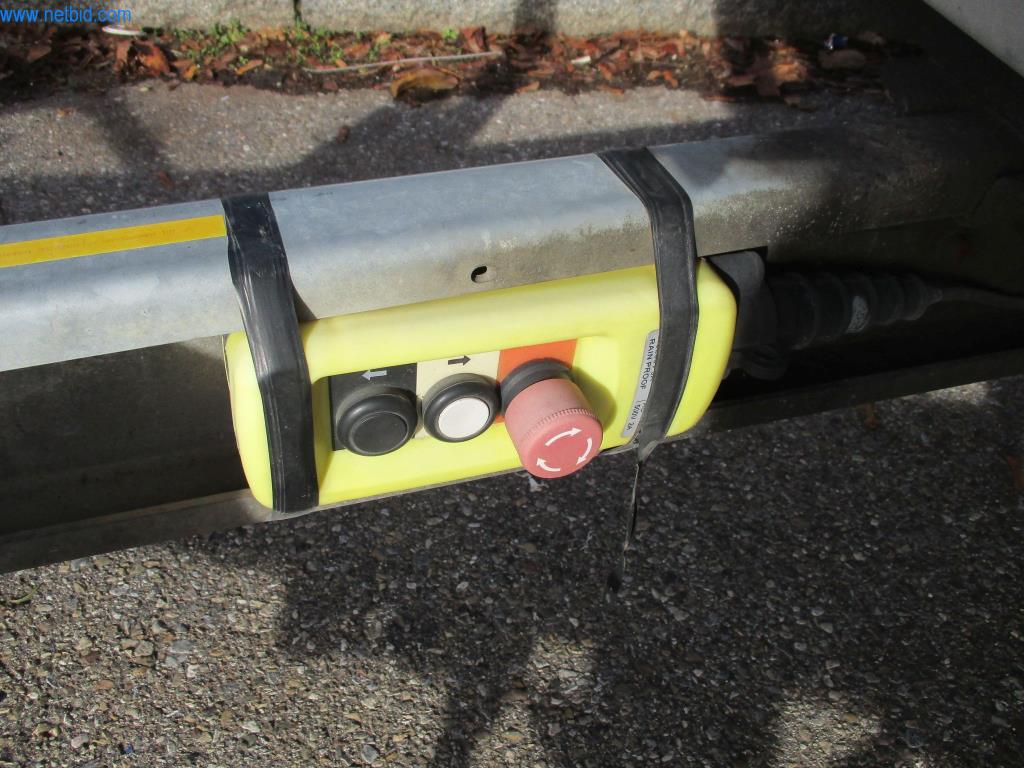 Pojazdy i maszyny ręczne-9