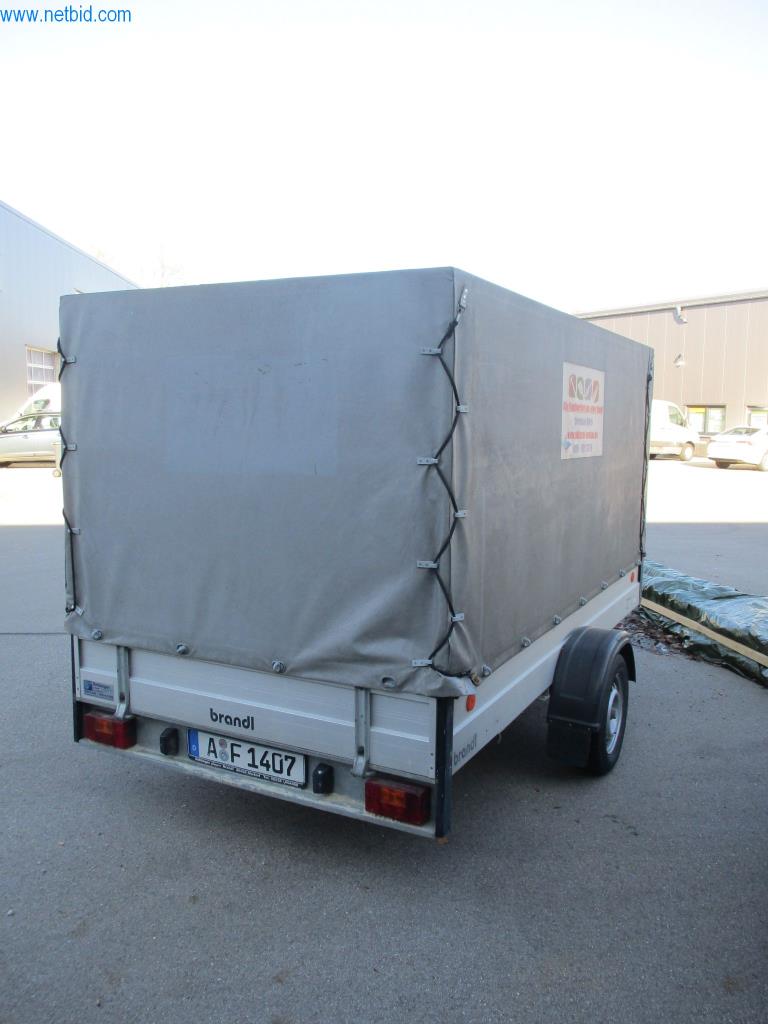 Véhicules et machines à main-2