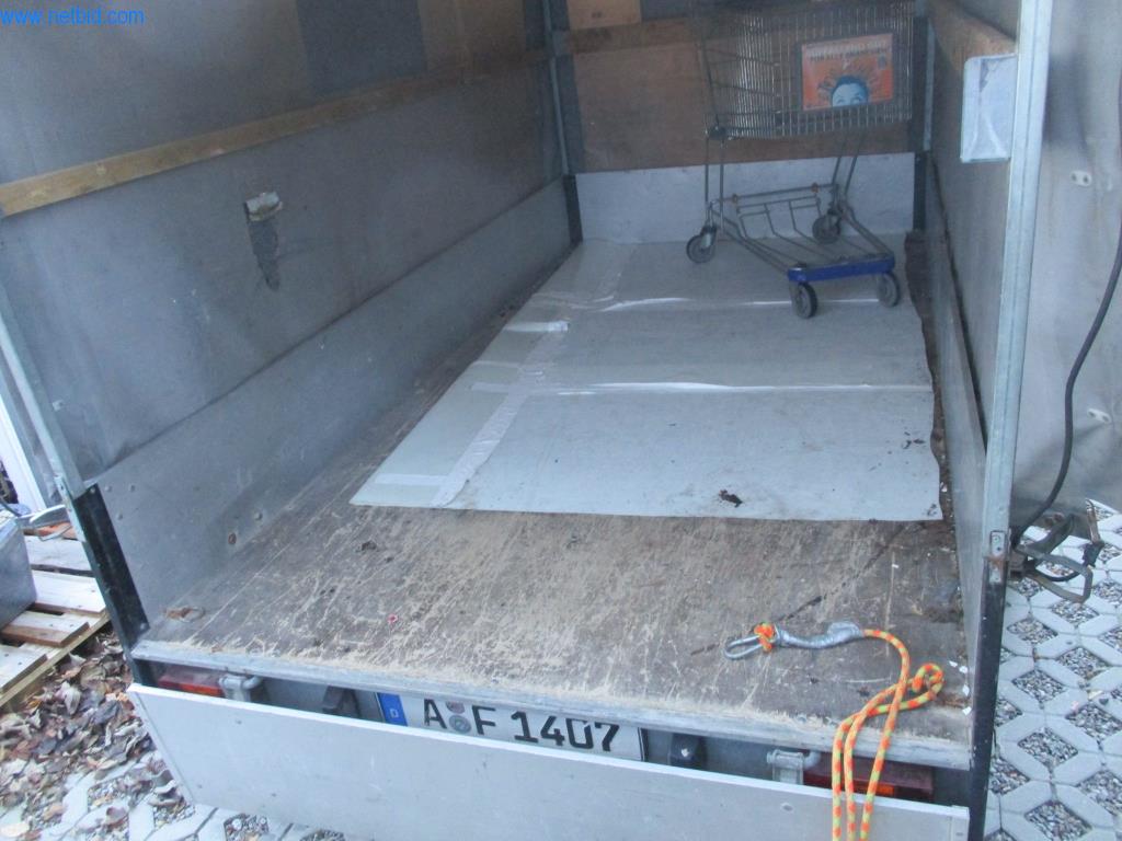 Véhicules et machines à main-5