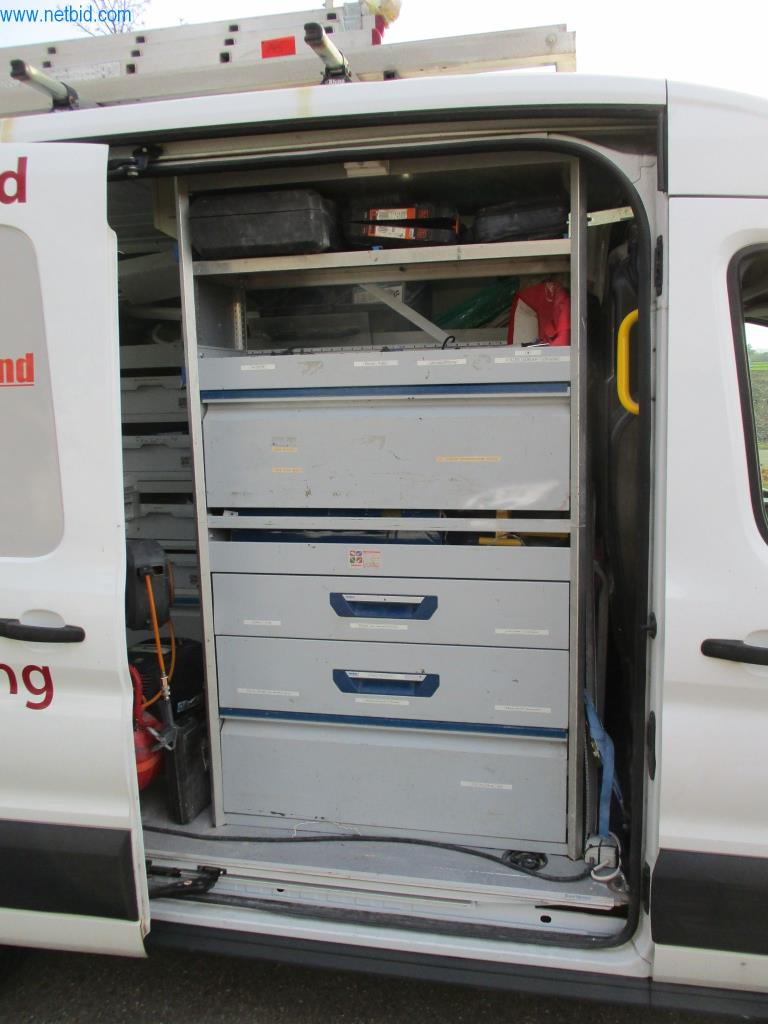 Vozidla a ruční stroje-11