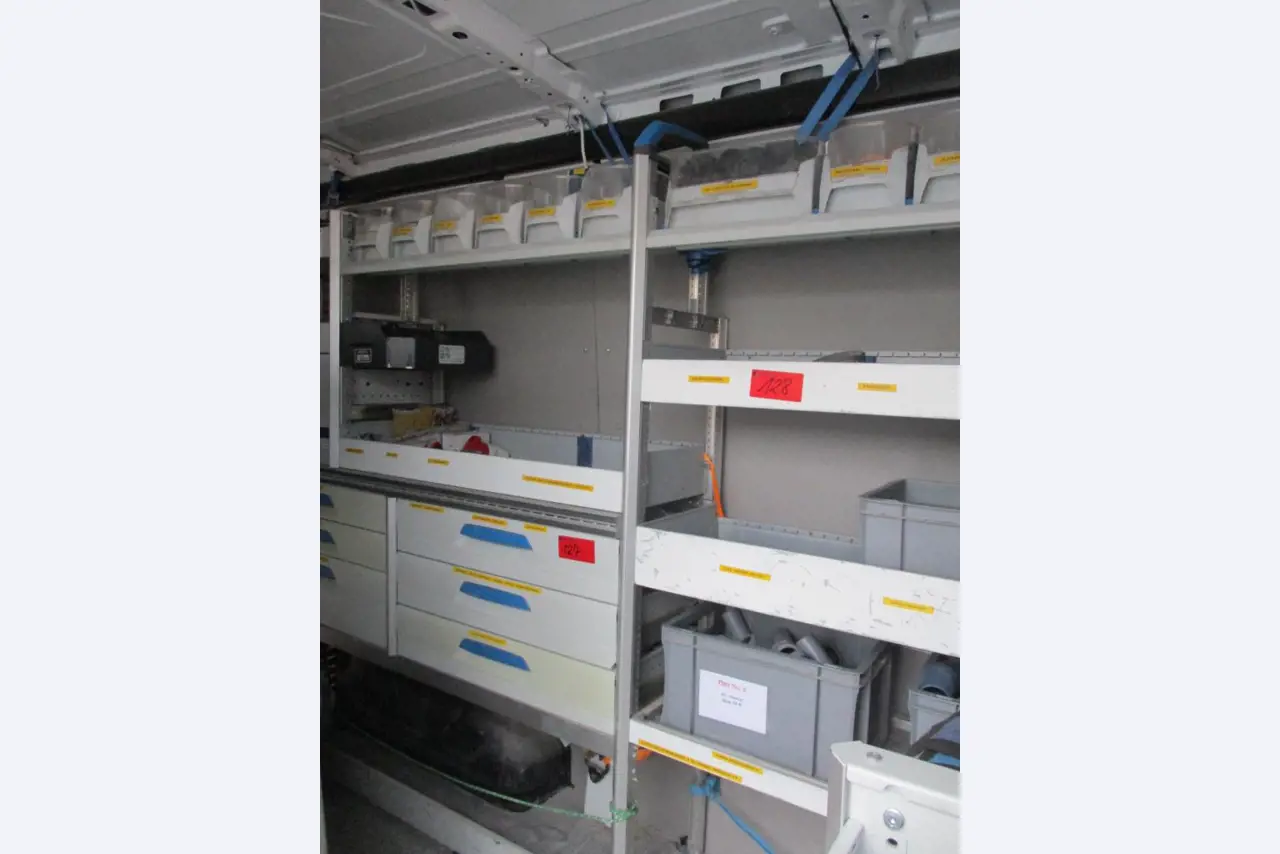 Vozila in ročni stroji-16