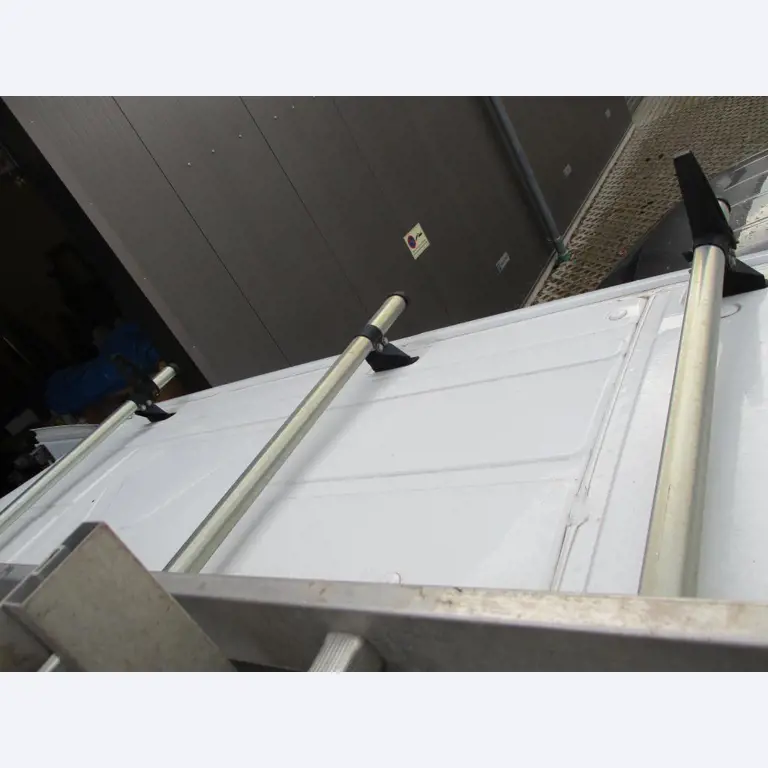 Vozila in ročni stroji-17