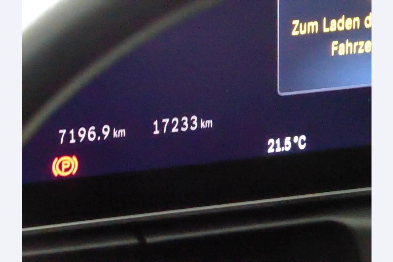 New and as good as new luxury vehicles-10