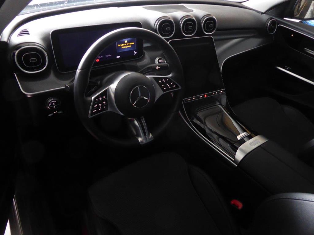 Nová a zánovní luxusní vozidla-9