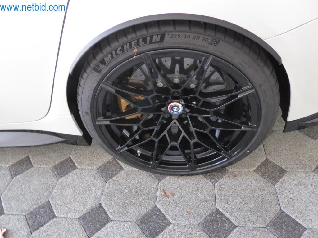 Veículos de luxo novos e como novos-13