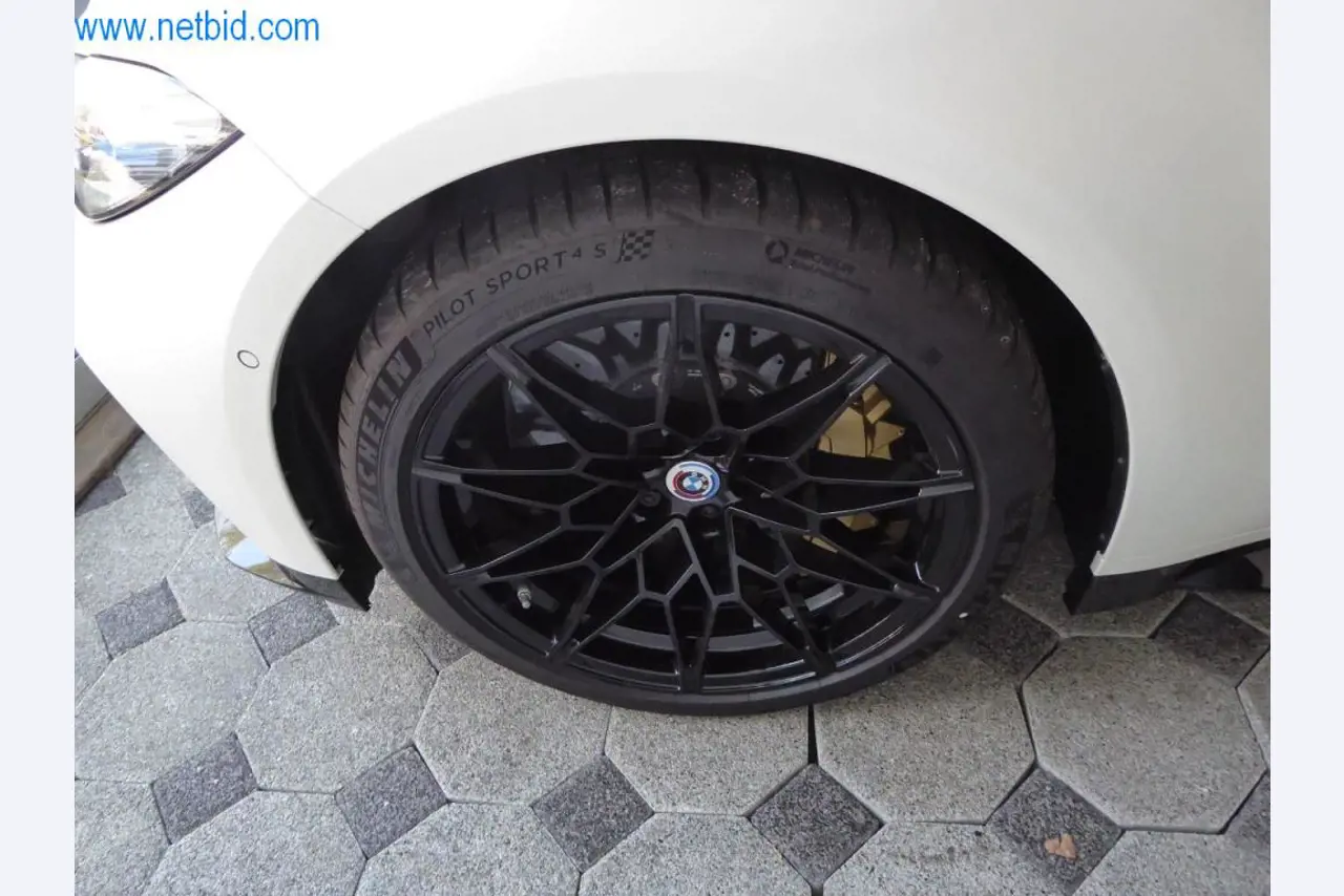 Vehículos de lujo nuevos y seminuevos-14