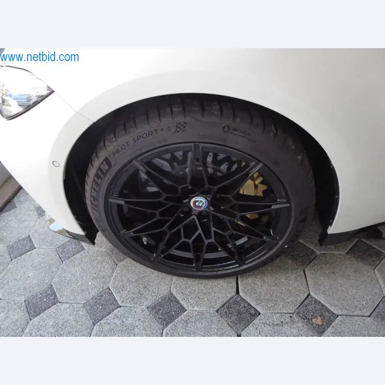 Vehículos de lujo nuevos y seminuevos-14