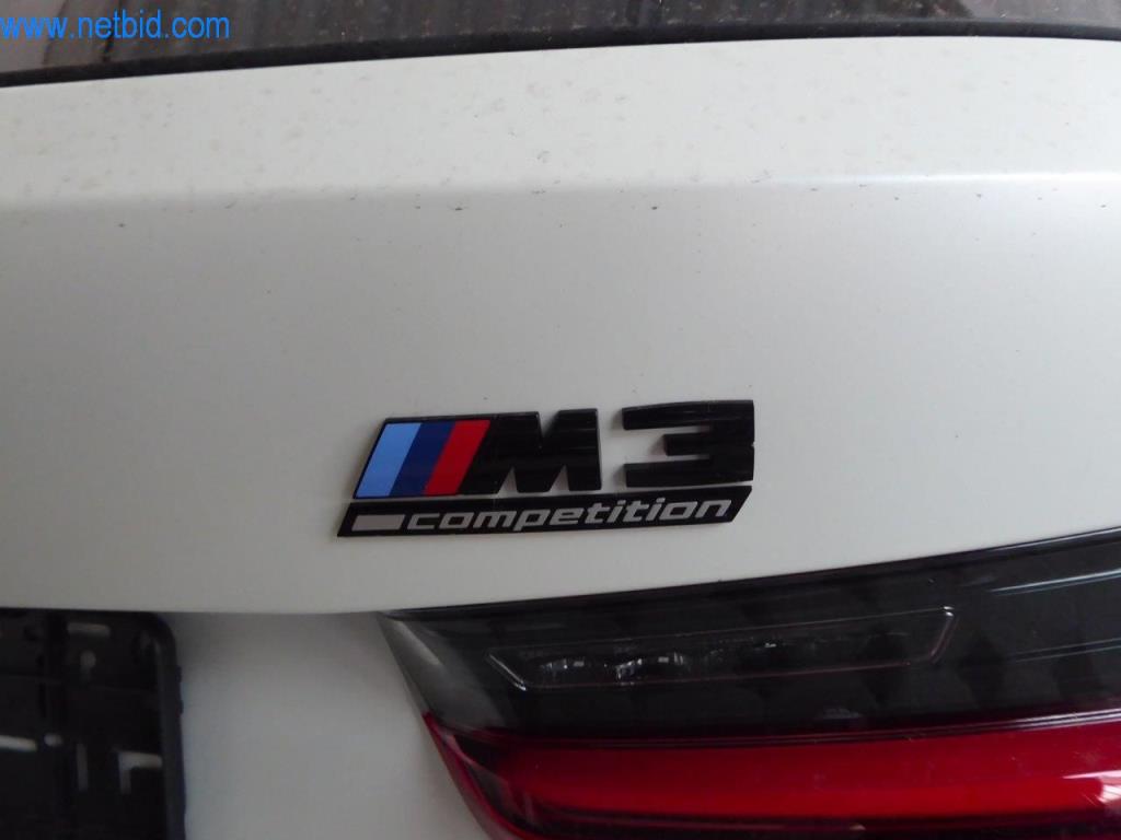 Veículos de luxo novos e como novos-3