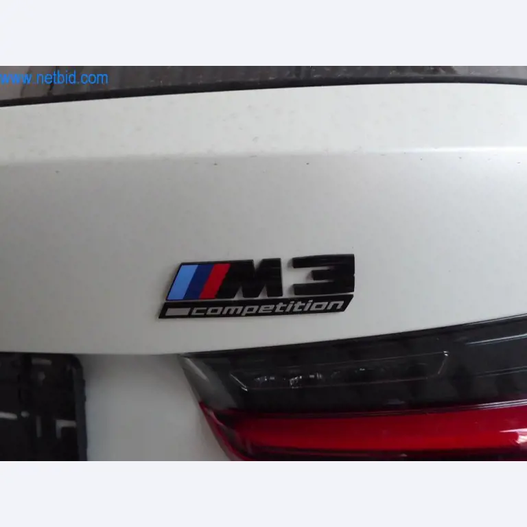 Vehículos de lujo nuevos y seminuevos-3