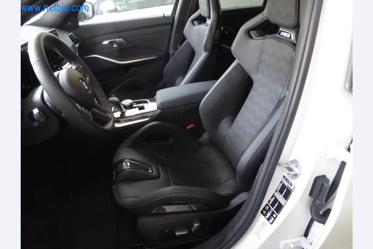 Vehículos de lujo nuevos y seminuevos-7