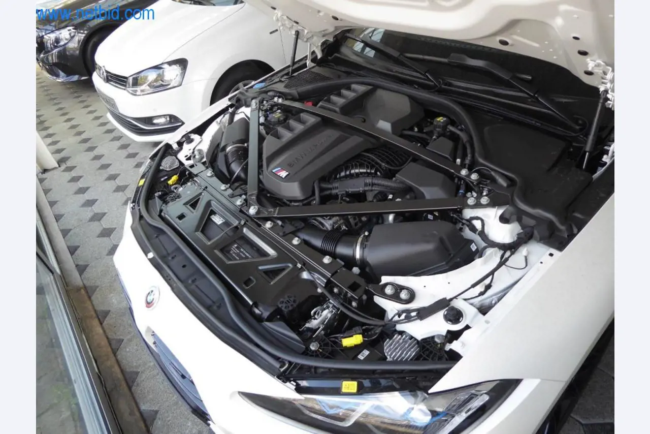 Vehículos de lujo nuevos y seminuevos-9