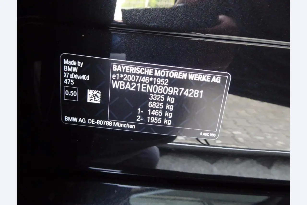 New and as good as new luxury vehicles-15