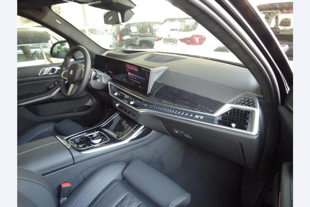 New and as good as new luxury vehicles-16