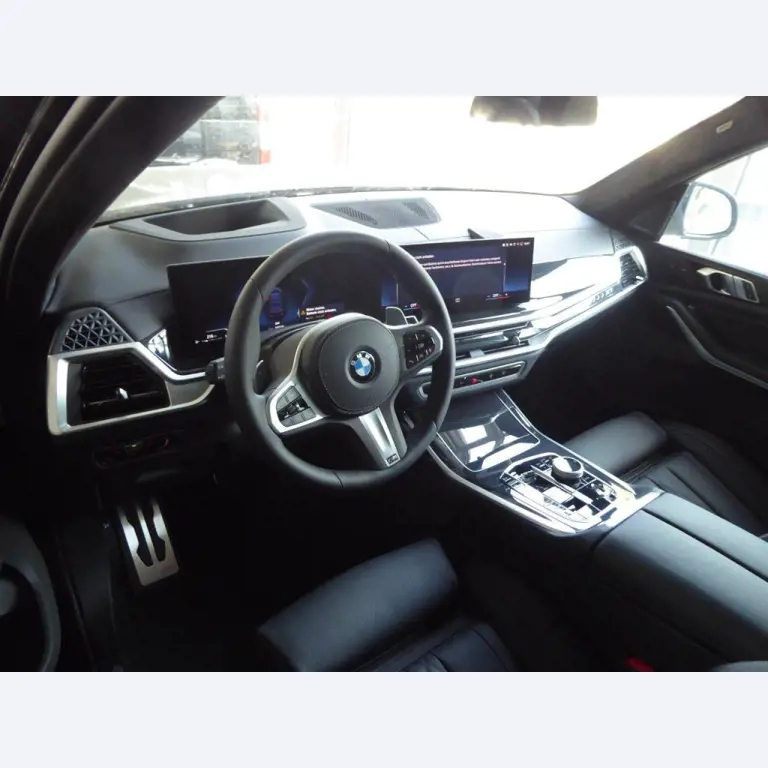 New and as good as new luxury vehicles-4