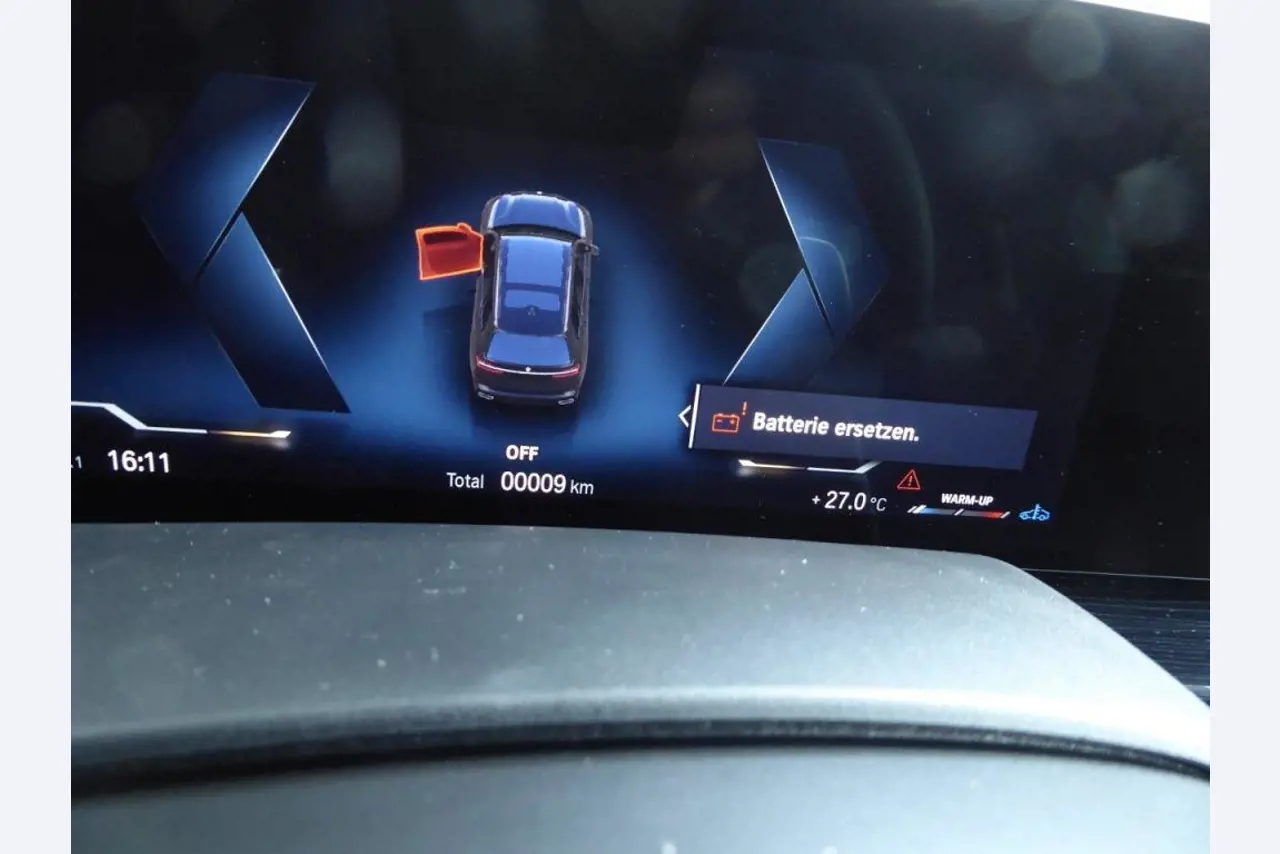 New and as good as new luxury vehicles-5