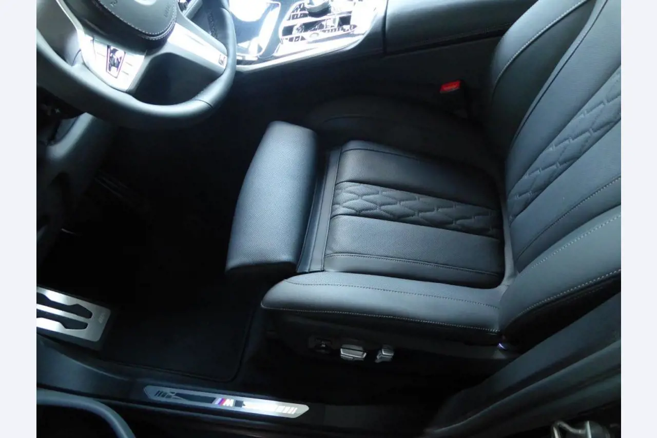 New and as good as new luxury vehicles-6