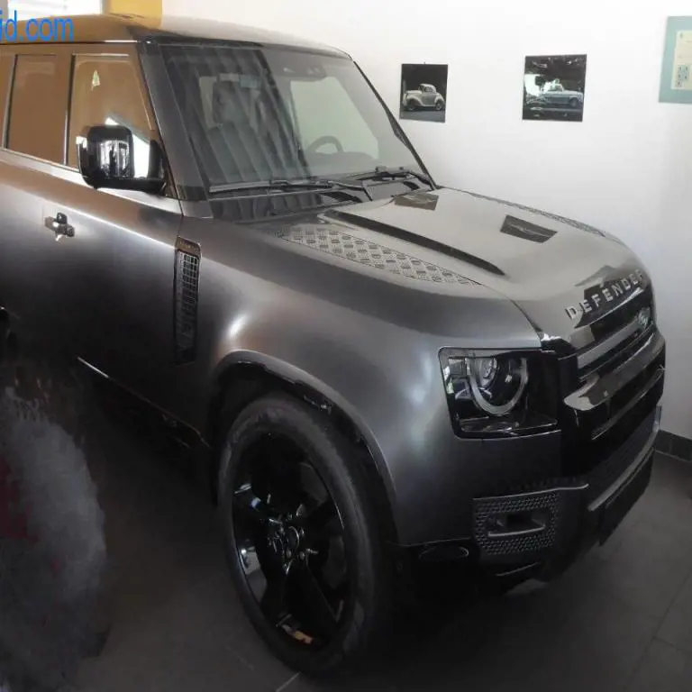 SUV Land Rover Defender 110 V8 (L663)