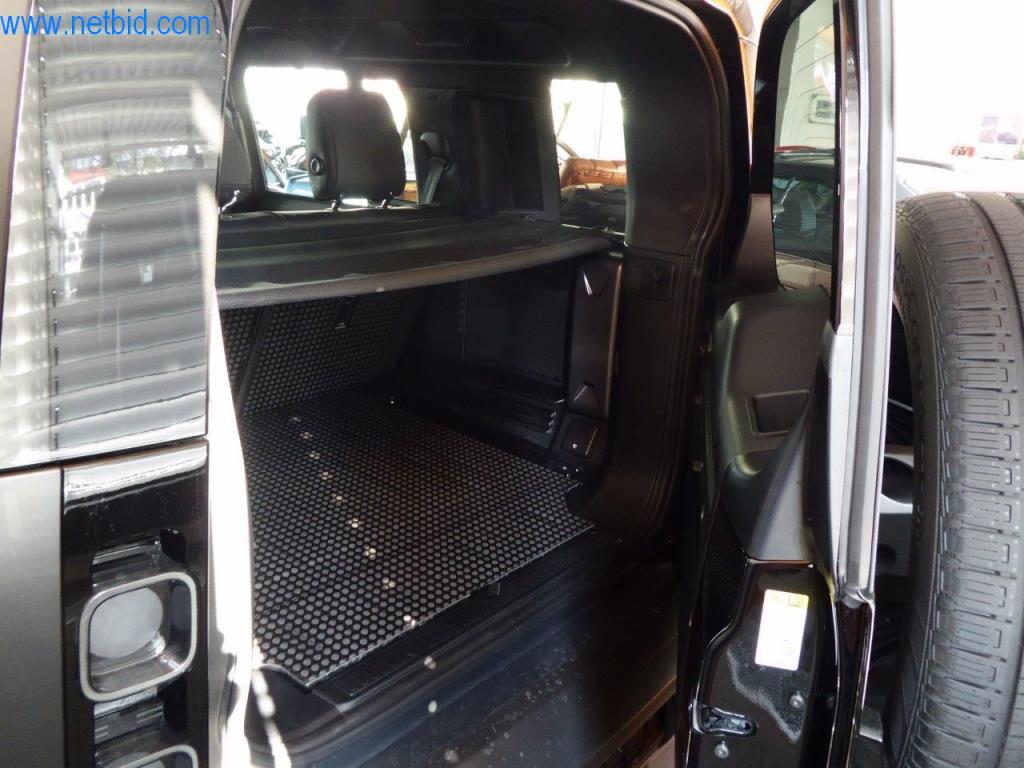 Nová a zánovní luxusní vozidla-20