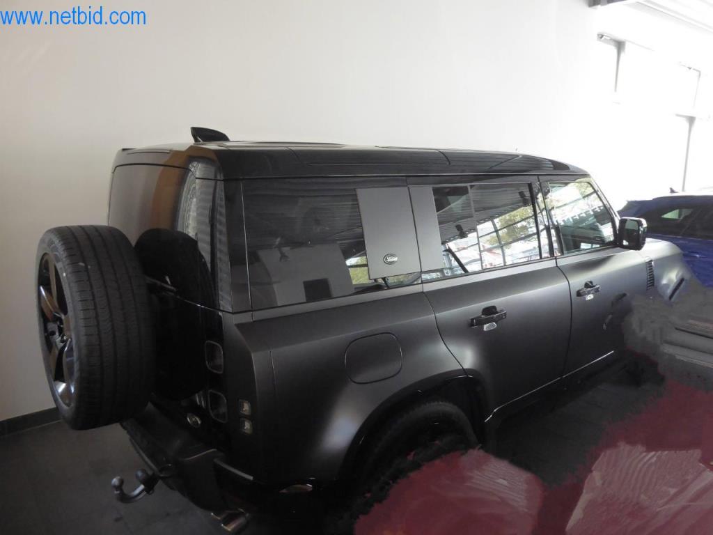 Nová a zánovní luxusní vozidla-3